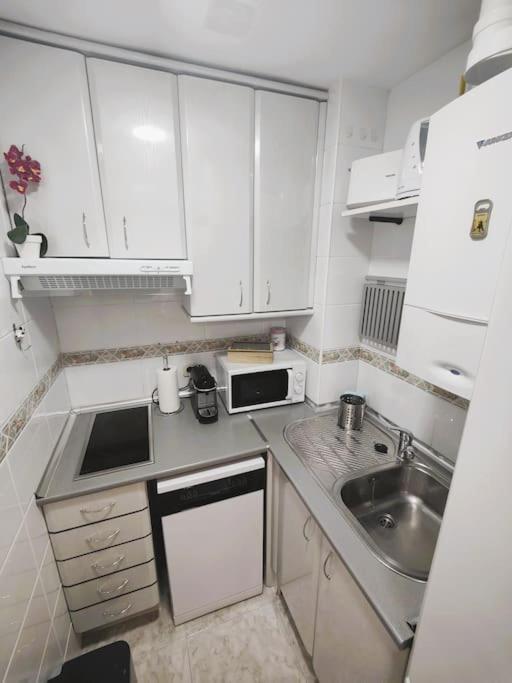 Apartamentos Turisticos Seviro מדריד מראה חיצוני תמונה
